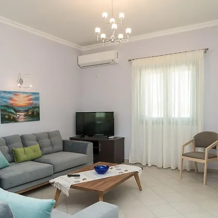 Kampos Villa *