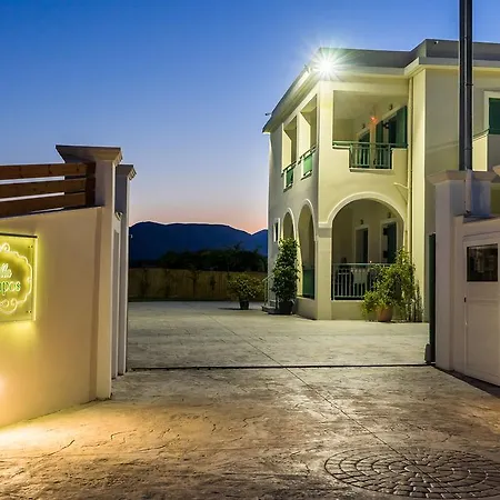 Kampos With Free Heated Pool, By Zantewize Villa Vanato