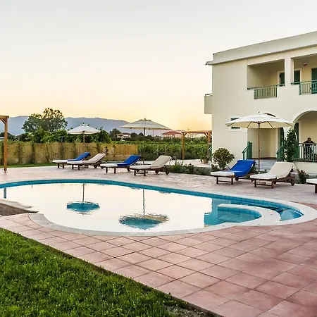 Kampos With Free Heated Pool, By Zantewize Villa