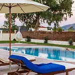 Kampos Villa *